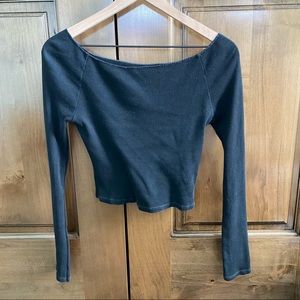 Brandy Melville Cropped Ribbed Top - Black